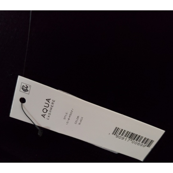 Aqua 100% Cashmere One Shoulder Sweater Small NWT - Picture 7 of 7